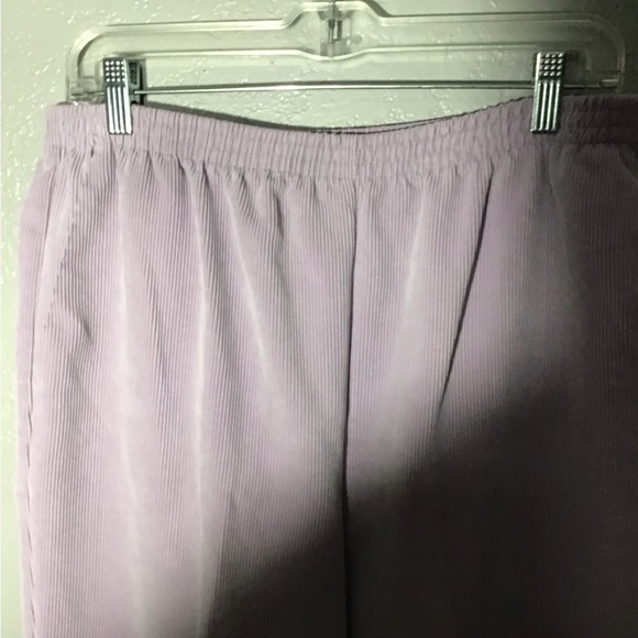 Alfred Dunner Womens Corduroy Pants Color Lavender Vintage Sz 12P Retro 1980s-90 - Picture 2 of 9